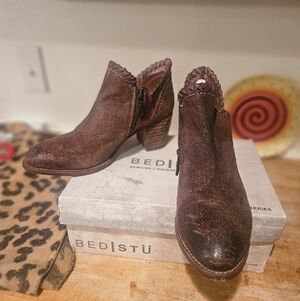 EUC Bed Stu Carla Cobbler Series Ankle Booties Whip Stitch Intentional Distress